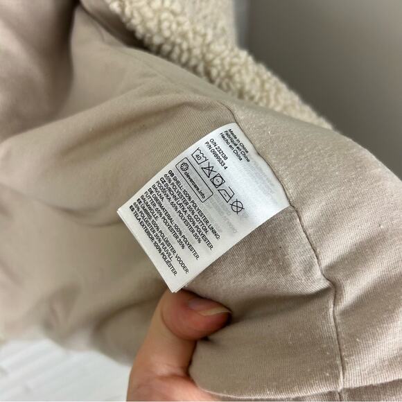 H&M Regular Fit Tan Teddy Zip Up Jacket Size S - Picture 8 of 9